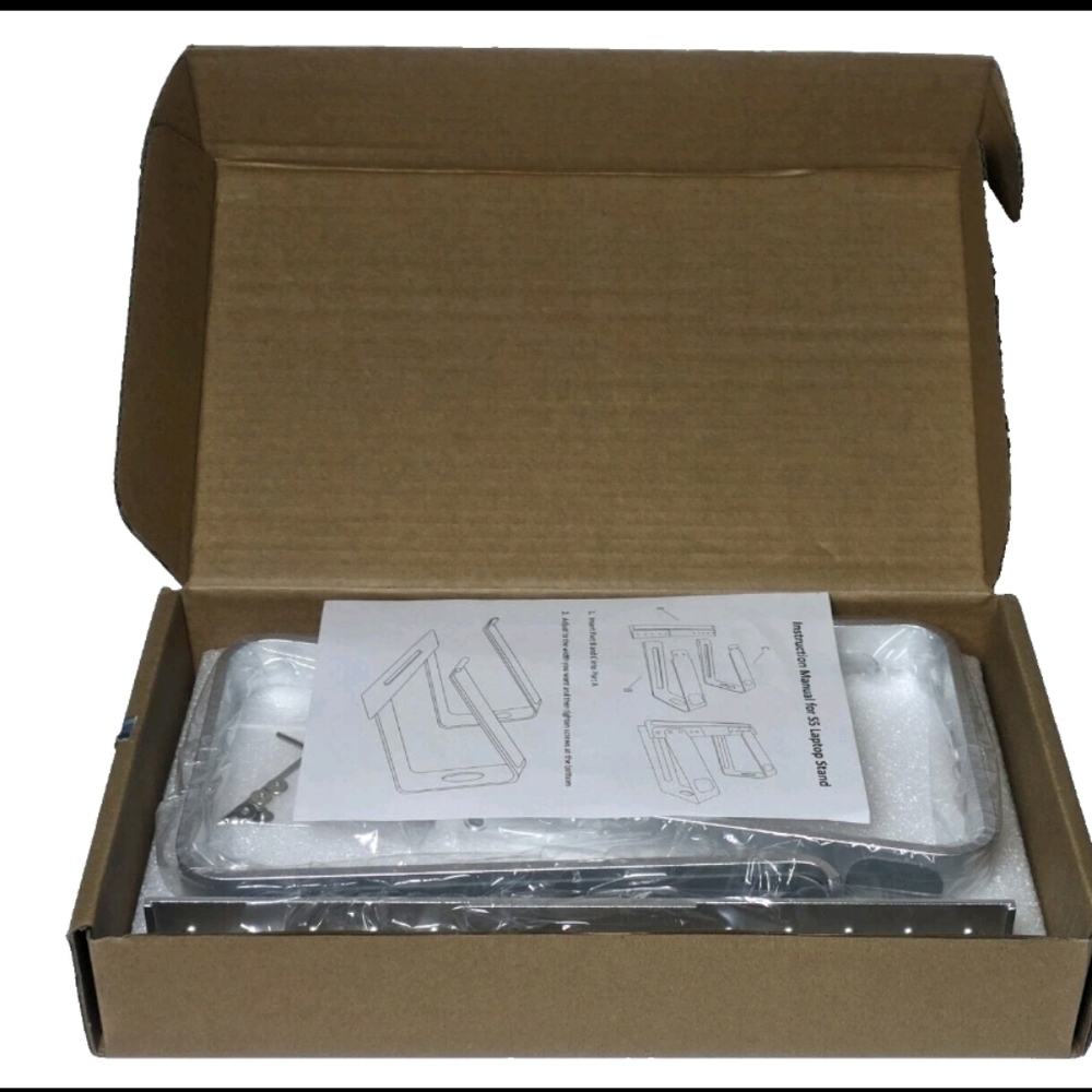 New Laptop Stand for Desk Fits 10"-18" Laptops.